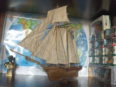 шхуна Marseille фирмы Mamoli