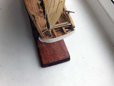 Модель парусника Newport фирмы Mamoli