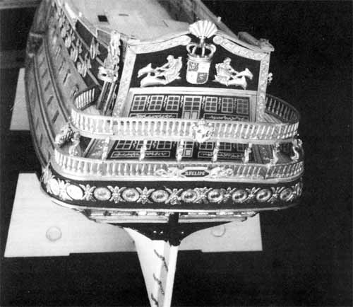 Ограждения и украшения