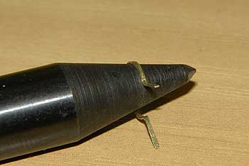 Обжимаем по отмеченному месту колечко