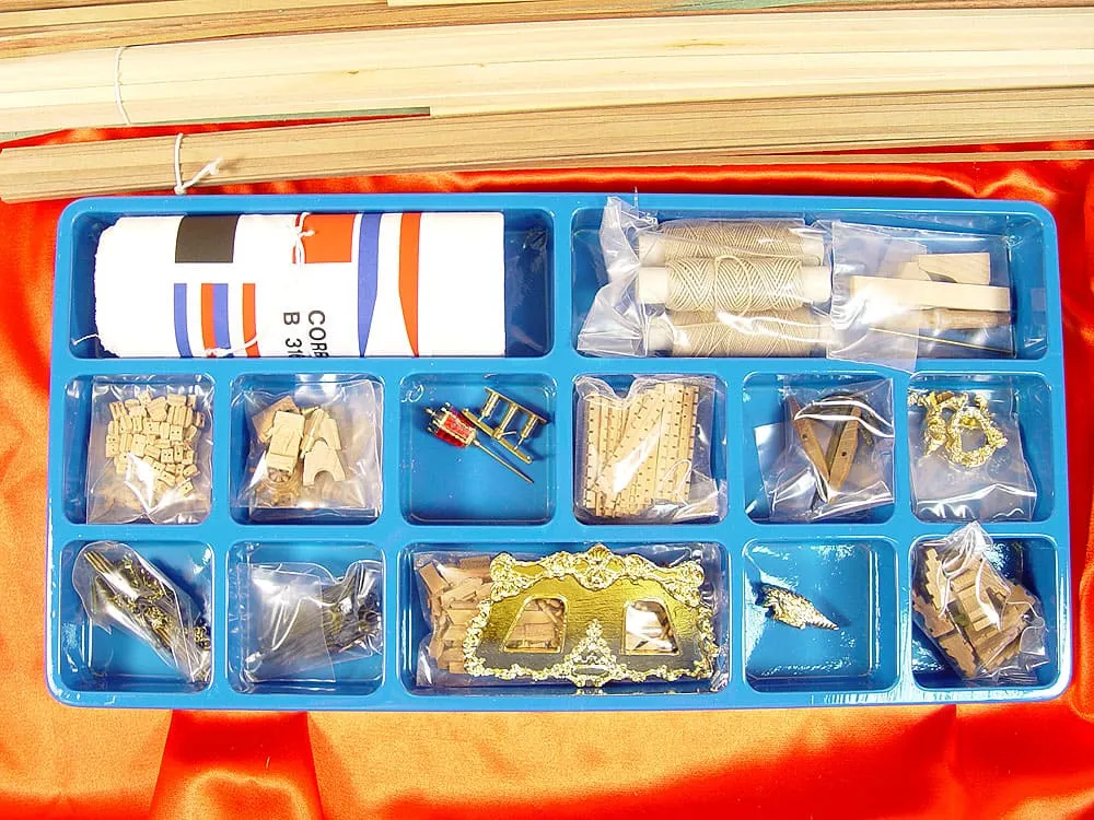 деревянная модель корабля Dolphyn