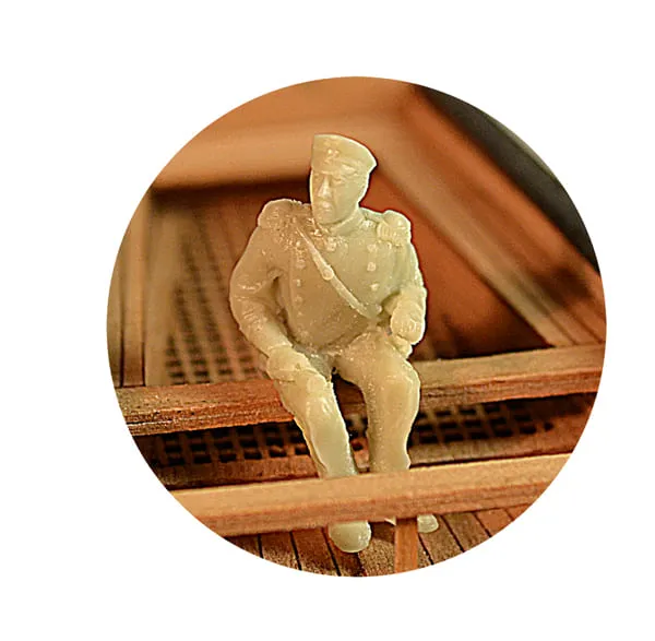 Рабочий катер 10 весельный + фигурка Нахимова Рабочий катер 10 весельный + фигурка Нахимова