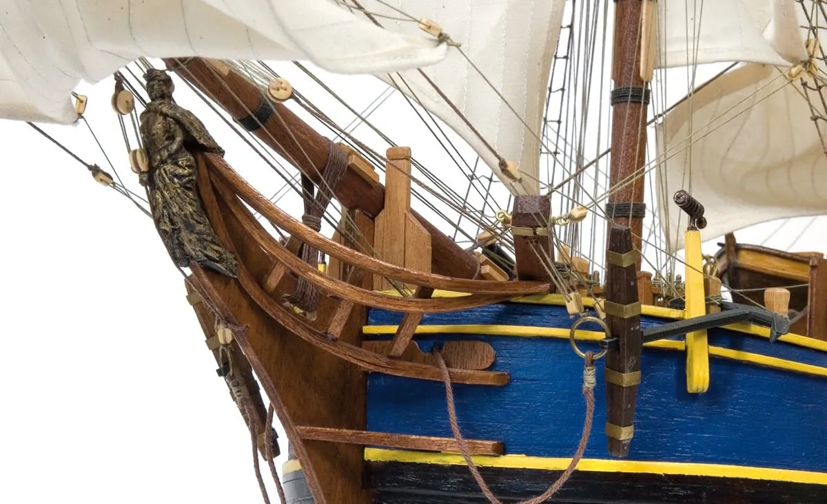 модель корабля своими руками Bounty с разрезом модель корабля своими руками Bounty с разрезом