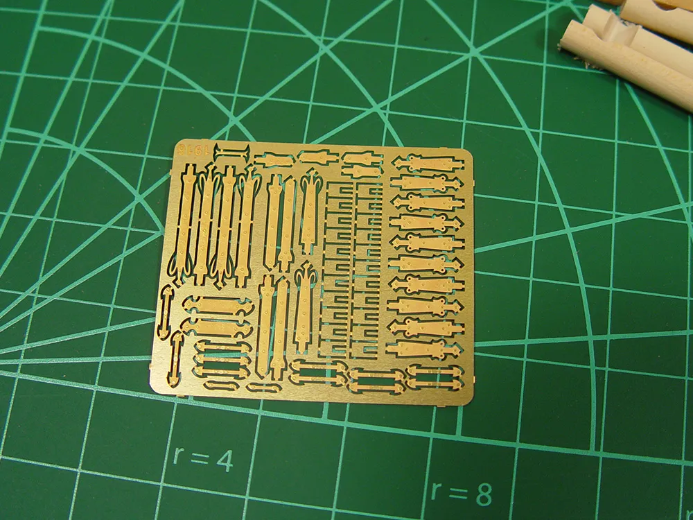 Дом из села Илькино, XIX век, 1414 деталей + (Стартовый набор инструментов)