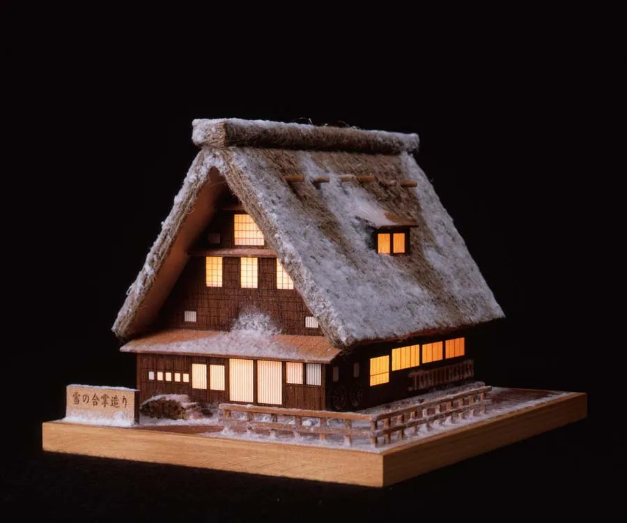Yuki-No-Gassho, дом с подсветкой