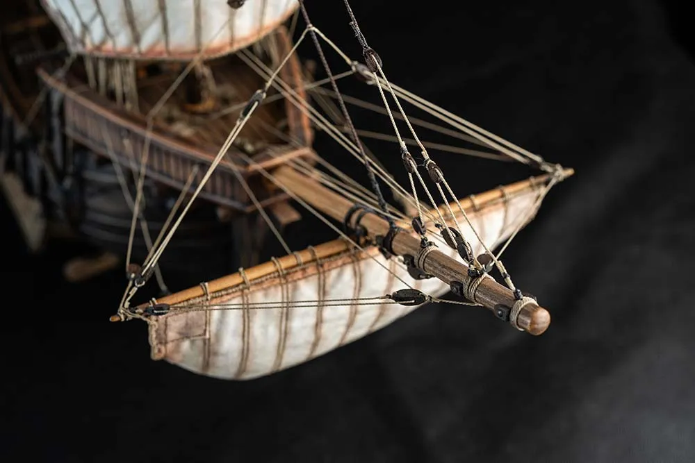 Santa Maria + паруса, подставка и стапель Santa Maria + паруса, подставка и стапель