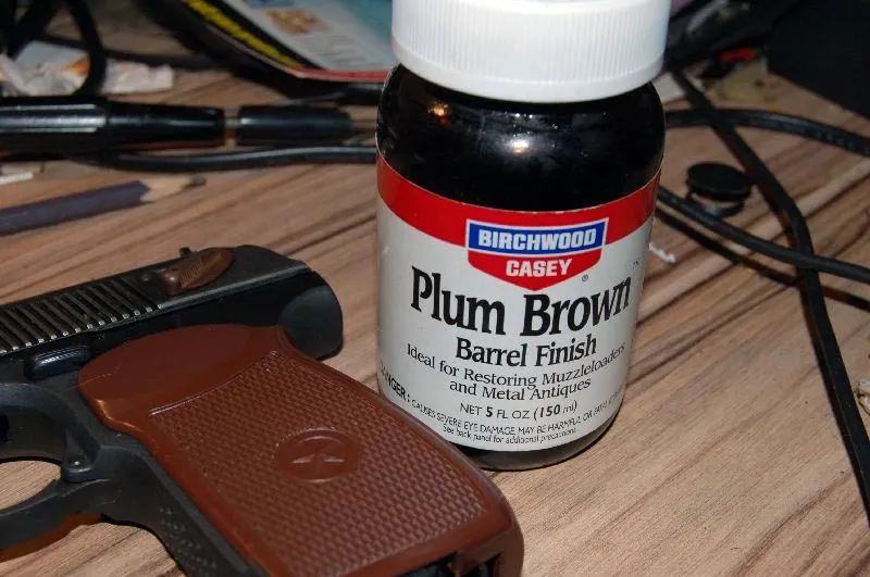 Средство для воронения по стали Plum Brown, 150 мл Средство для воронения по стали Plum Brown, 150 мл