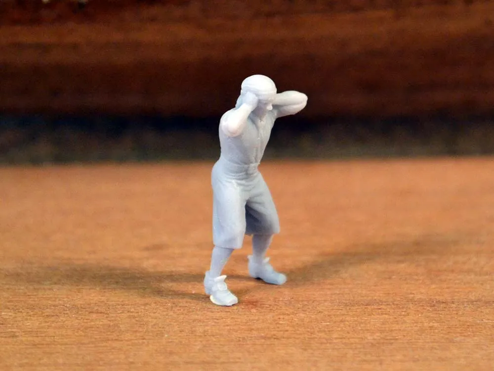 Фигурка матроса, закрывающего уши перед выстрелом, 26 мм Фигурка матроса, закрывающего уши перед выстрелом, 26 мм