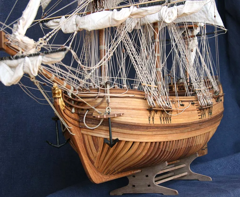 модель корабля для сборки HMS Druid