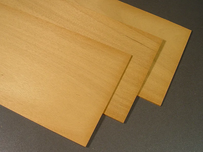 Лист 4х150 мм, африканский орех