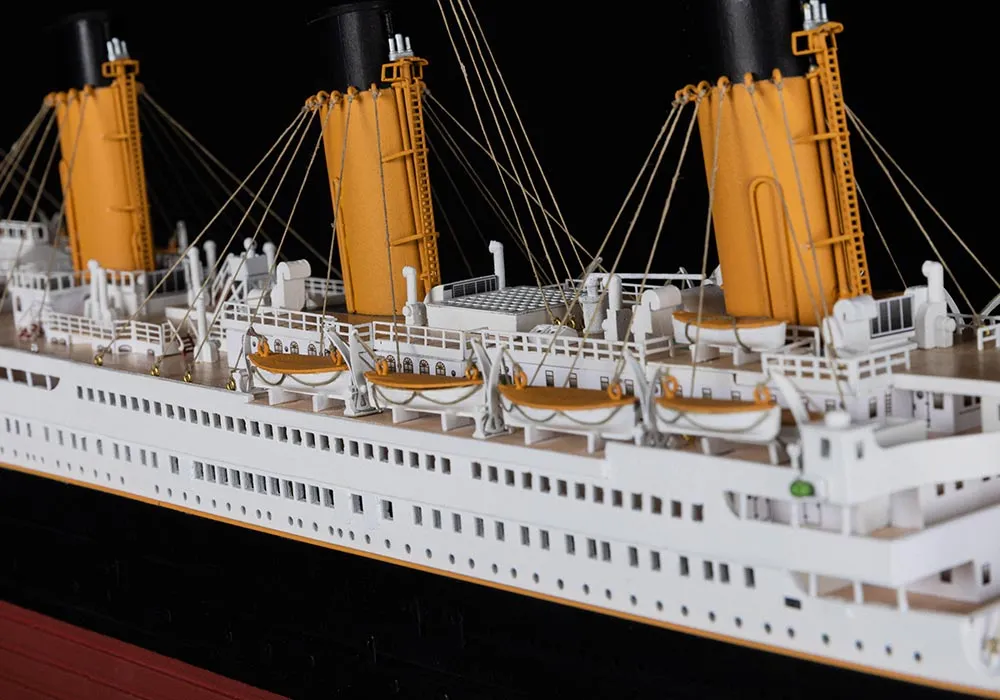 RMS TITANIC (Титаник) + (Стартовый набор инструментов)