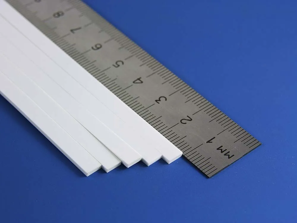 Полоска пластиковая 1,5х4,8 мм, 9 шт/уп.