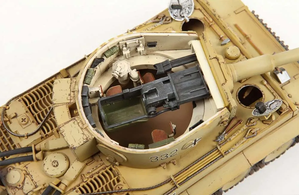 Немецкий тяжёлый танк T-VI "Тигр" подарочный набор