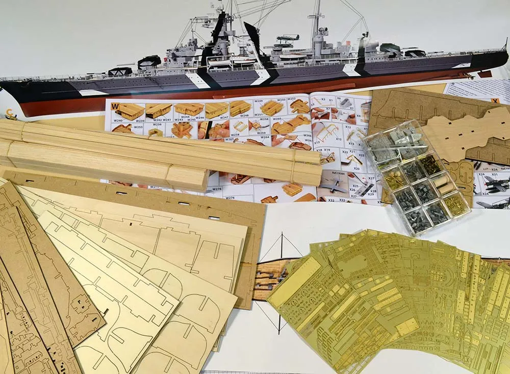 Крейсер Prinz Eugen + (Полный набор инструментов, клея и краски)