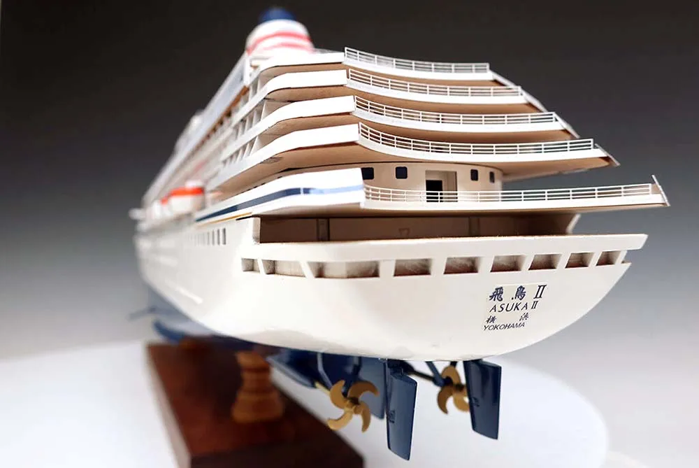 сборная модель корабля Asuka II сборная модель корабля Asuka II