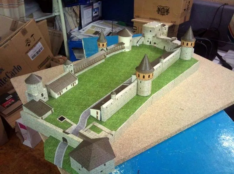 Модель из картона Старый замок Каменец-Подольского