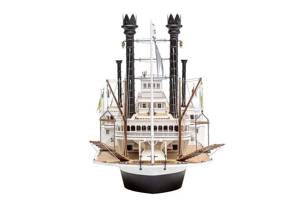 Пароход Robert E. Lee + (Полный набор инструментов, клея и краски) Пароход Robert E. Lee + (Полный набор инструментов, клея и краски)