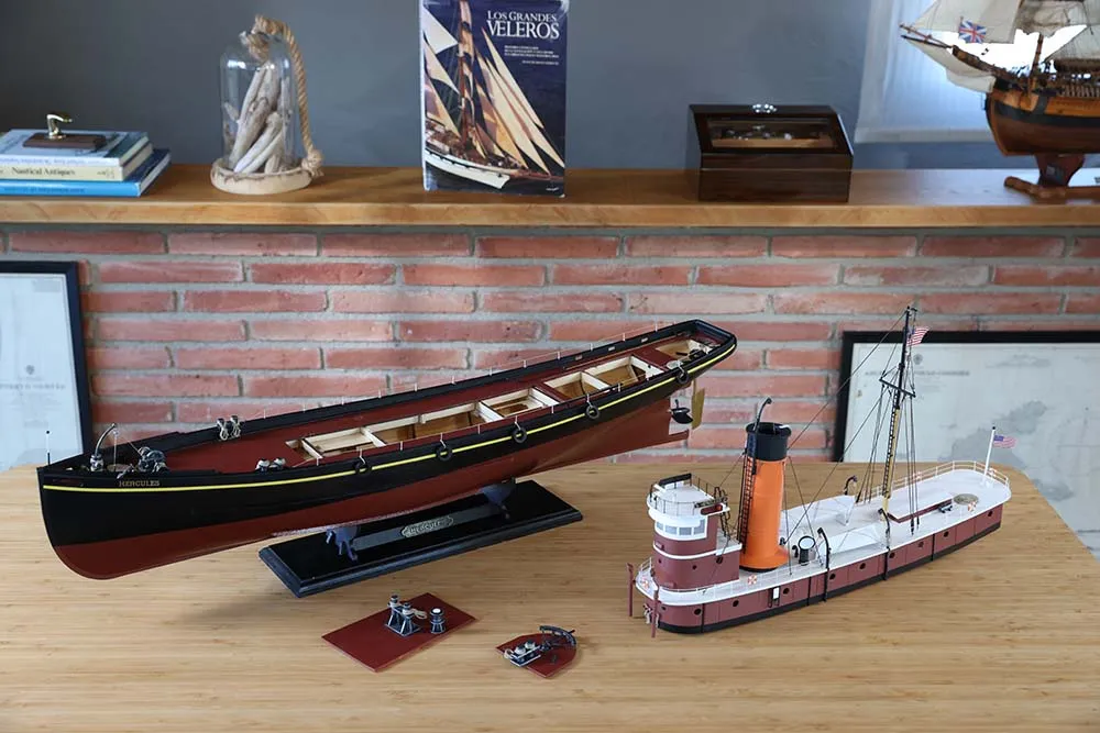 Океанский буксир Hercules + (Полный набор инструментов, клея, краски) Океанский буксир Hercules + (Полный набор инструментов, клея, краски)