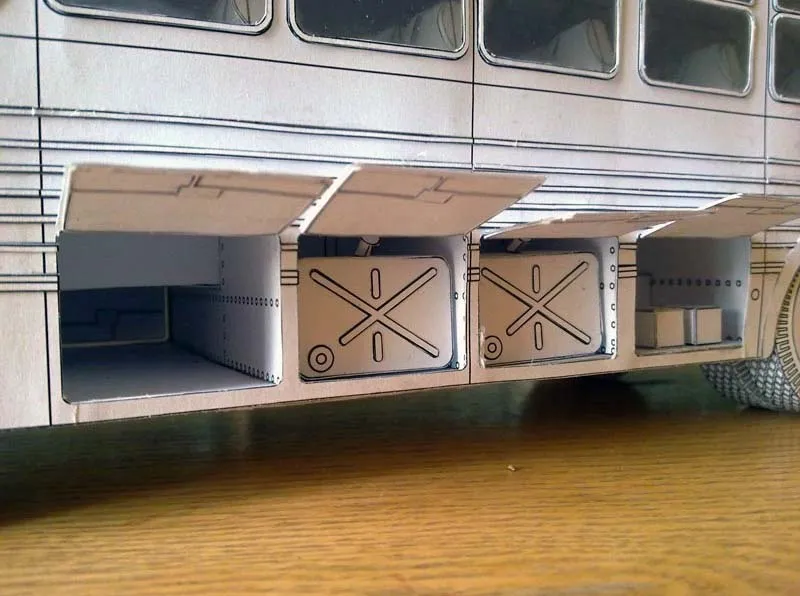 Модель из картона Автобус междугородний Модель из картона Автобус междугородний