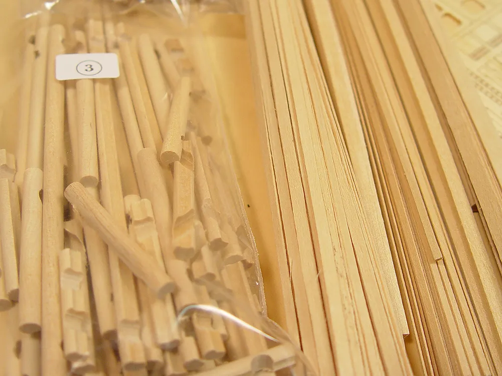 Терем русского подворья, 1873 г, 1900 деталей + (Стартовый набор инструментов) Терем русского подворья, 1873 г, 1900 деталей + (Стартовый набор инструментов)