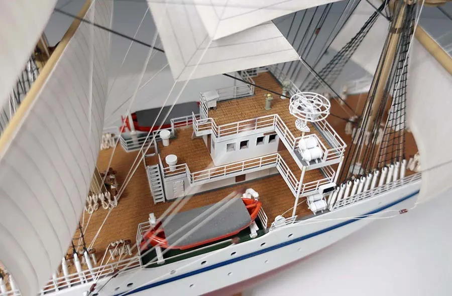 деревянная модель парусника Nippon Maru деревянная модель парусника Nippon Maru