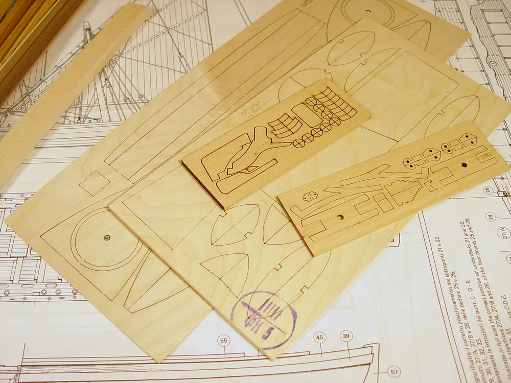 канонерская лодка Arrow + (Стартовый набор инструментов) канонерская лодка Arrow + (Стартовый набор инструментов)