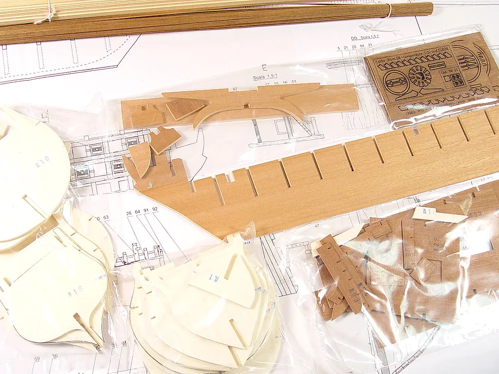 деревянная модель корабля HMS Neptune деревянная модель корабля HMS Neptune