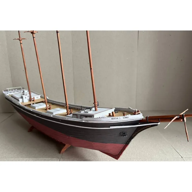 Модель из картона шхуна Bertha L. Downs Модель из картона шхуна Bertha L. Downs