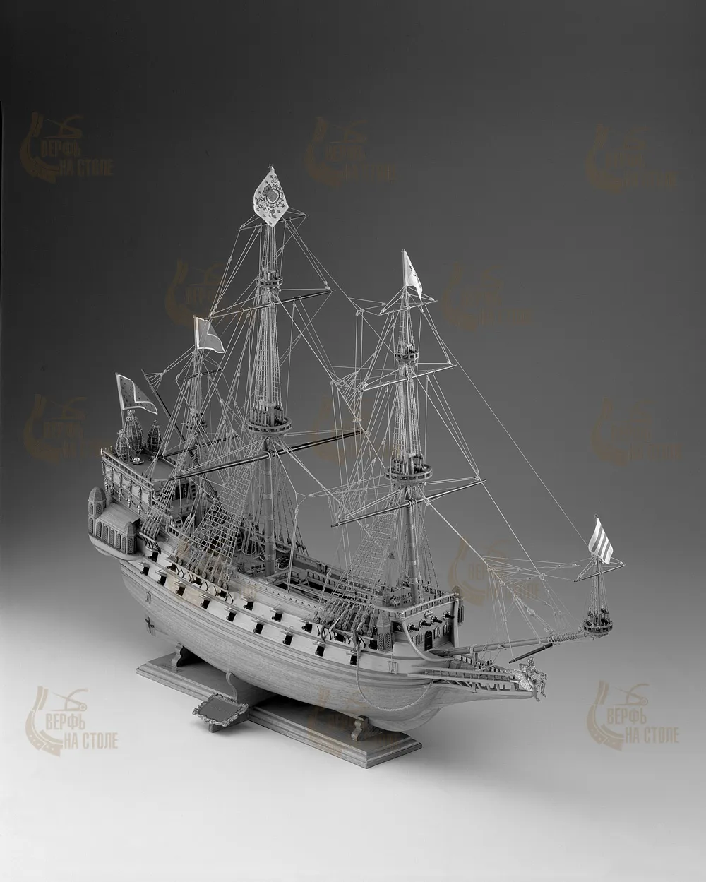 Чертеж корабля La Couronne, масштаб 1:100 Чертеж корабля La Couronne, масштаб 1:100