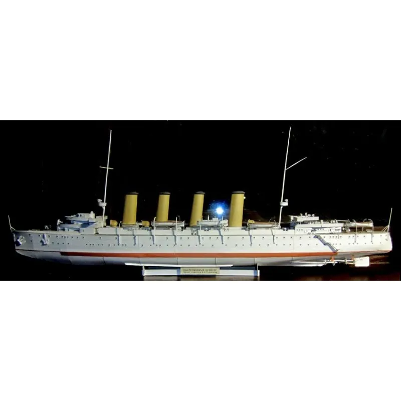 Модель из бумаги крейсер, проект инженера И. А. Гаврилова, Россия, 1904 г Модель из бумаги крейсер, проект инженера И. А. Гаврилова, Россия, 1904 г