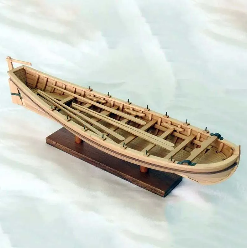 модель корабля для сборки Полубаркас 29 футов Bonhomme Richard, версия груша модель корабля для сборки Полубаркас 29 футов Bonhomme Richard, версия груша