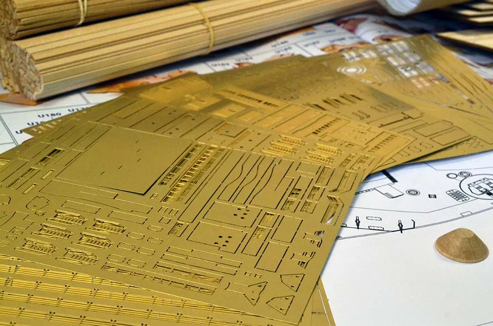 USS Missouri BB-63 + (Стартовый набор инструментов)