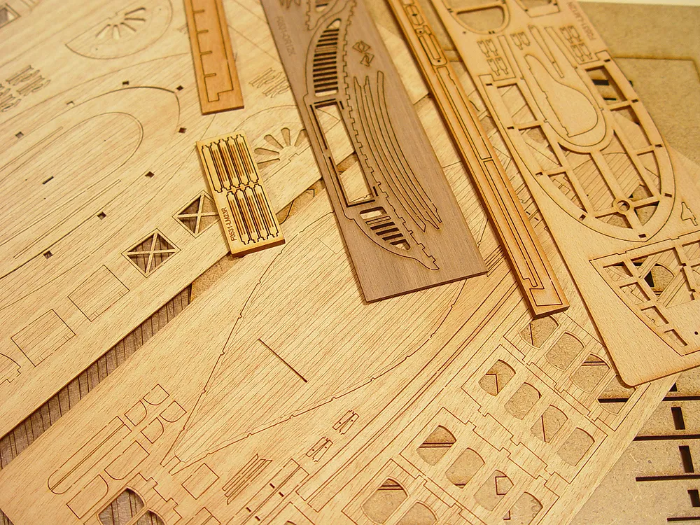 Паровой катер Абрау-Дюрсо + (Стартовый набор инструментов)