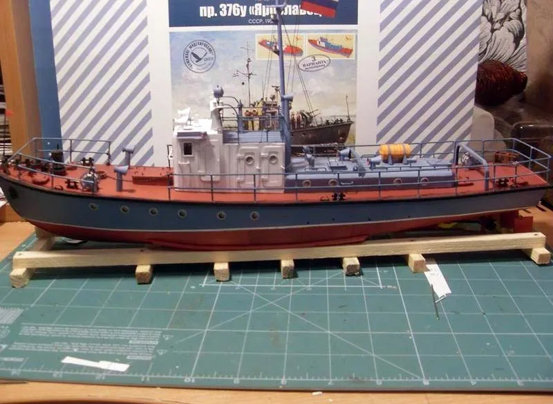 Модель из картона Катер проекта 376У "Ярославец" Модель из картона Катер проекта 376У "Ярославец"