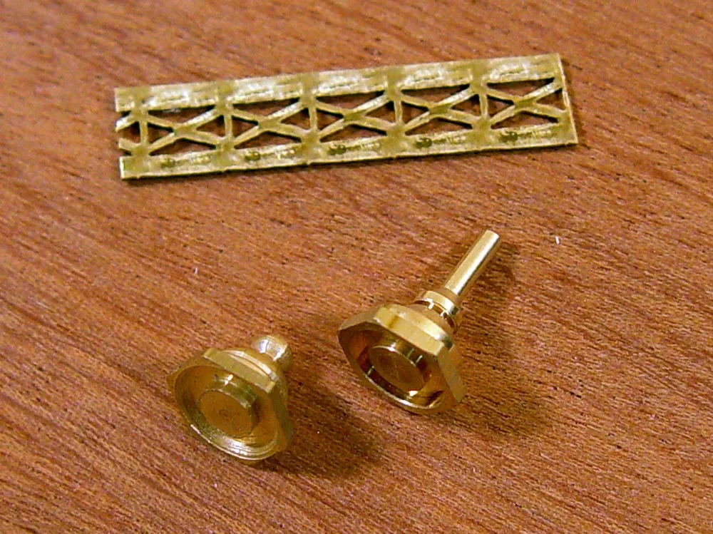 Кормовой фонарь, латунь, 13 мм Кормовой фонарь, латунь, 13 мм