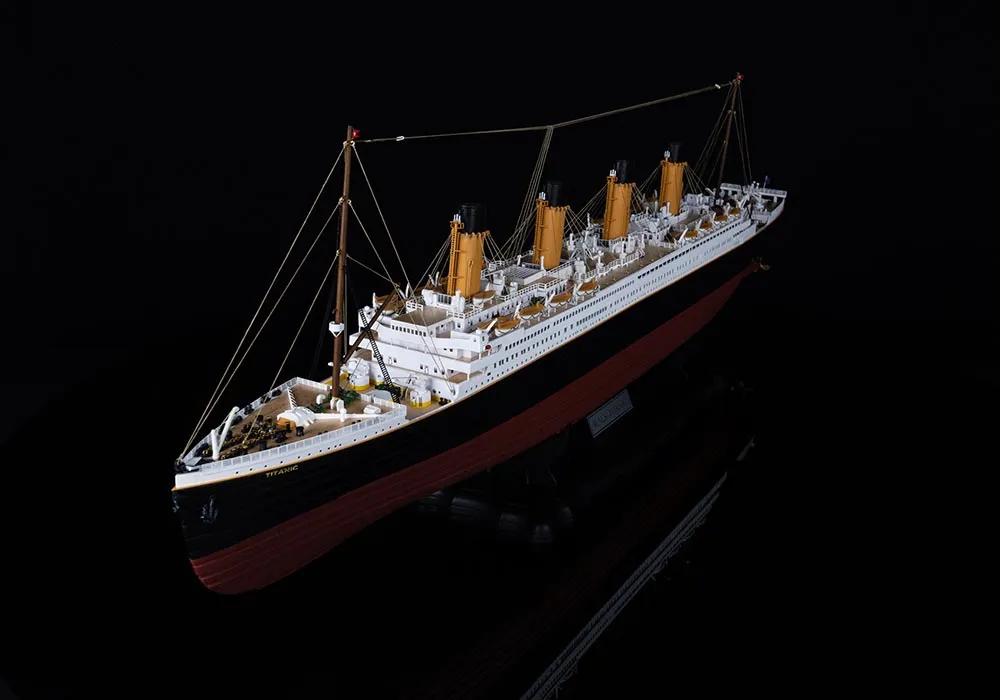 модель корабля своими руками RMS TITANIC (Титаник) модель корабля своими руками RMS TITANIC (Титаник)