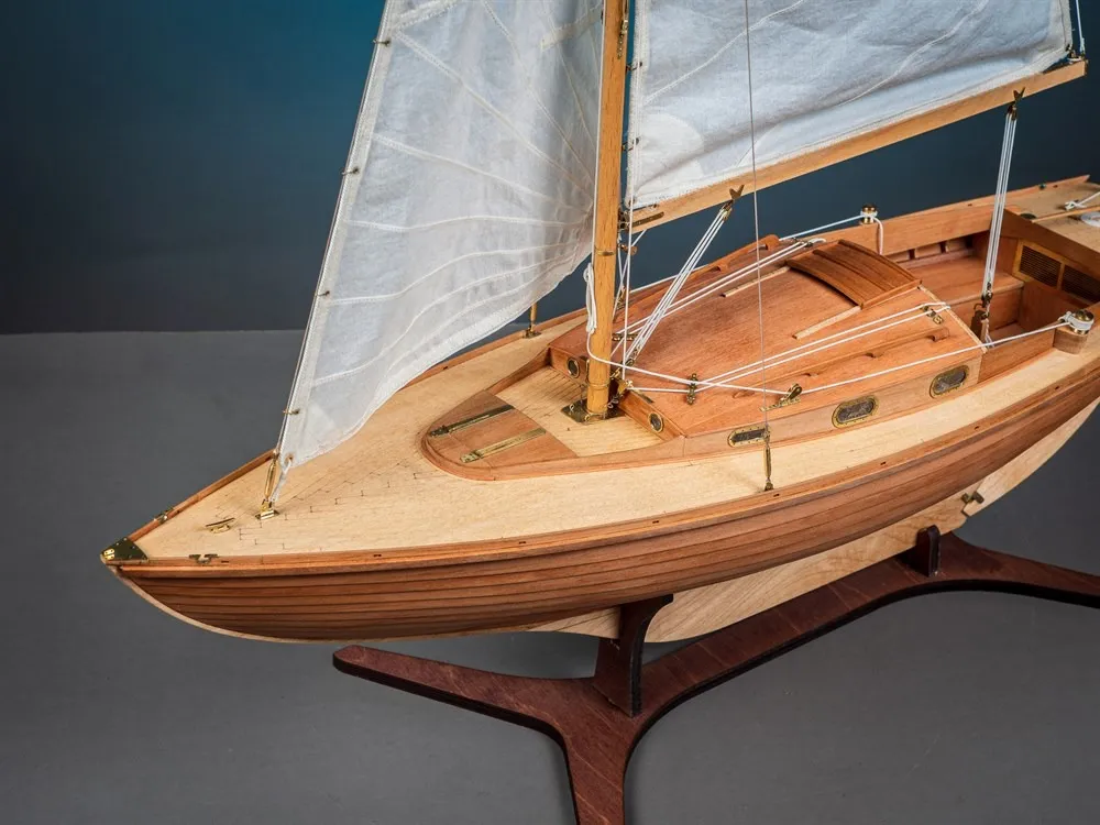 Яхта Folkboat, комплектация Стандартная + (Полный набор инструментов, клея и лак) Яхта Folkboat, комплектация Стандартная + (Полный набор инструментов, клея и лак)