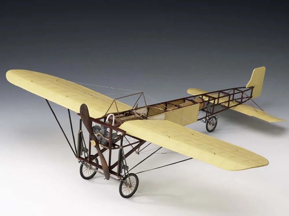 Моноплан Bleriot XI + (Стартовый набор инструментов) Моноплан Bleriot XI + (Стартовый набор инструментов)