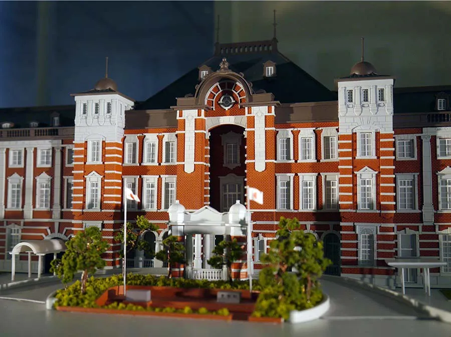 Токийский железнодорожный вокзал Токийский железнодорожный вокзал