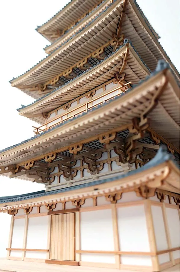 3-х ярусная пагода Yakushiji (восточная)