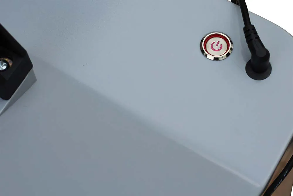 Окрасочный бокс ( шланг, раздельное включение подсветки и вентилятора) Окрасочный бокс ( шланг, раздельное включение подсветки и вентилятора)