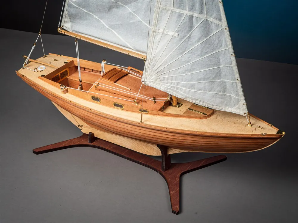 Яхта Folkboat, комплектация Стандартная + (Полный набор инструментов, клея и лак) Яхта Folkboat, комплектация Стандартная + (Полный набор инструментов, клея и лак)