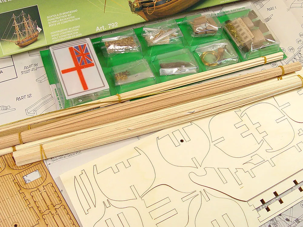 Фрегат President (Новая версия) + (Стартовый набор инструментов) Фрегат President (Новая версия) + (Стартовый набор инструментов)