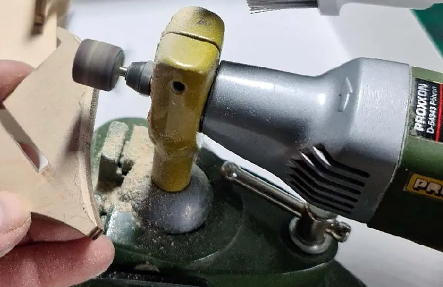 Универсальный держатель Proxxon UHZ 28610 Универсальный держатель Proxxon UHZ 28610