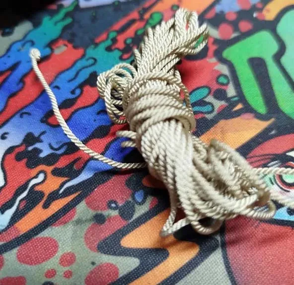 Нить плотной скрутки пеньковая, 1,5 мм, длина 5 м Нить плотной скрутки пеньковая, 1,5 мм, длина 5 м