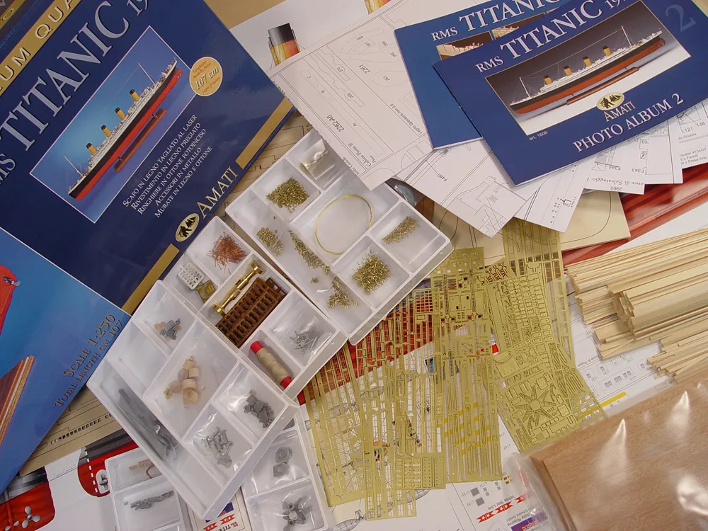 Титаник (RMS Titanic) + (Стартовый набор инструментов)