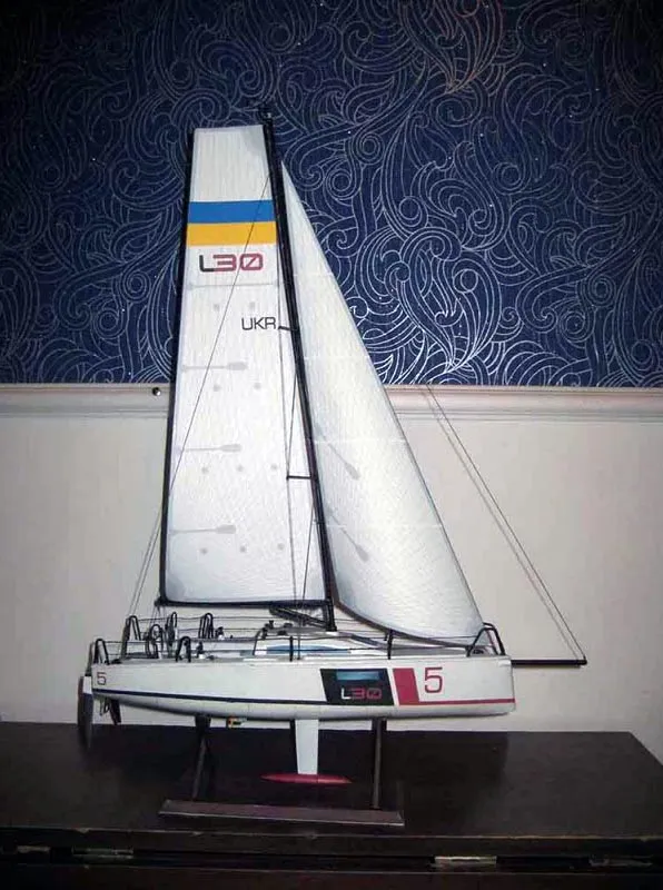 Модель из бумаги яхта "L30 class"