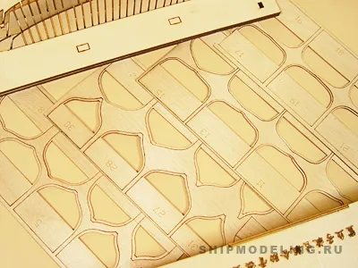 модель корабля для сборки Пинас модель корабля для сборки Пинас