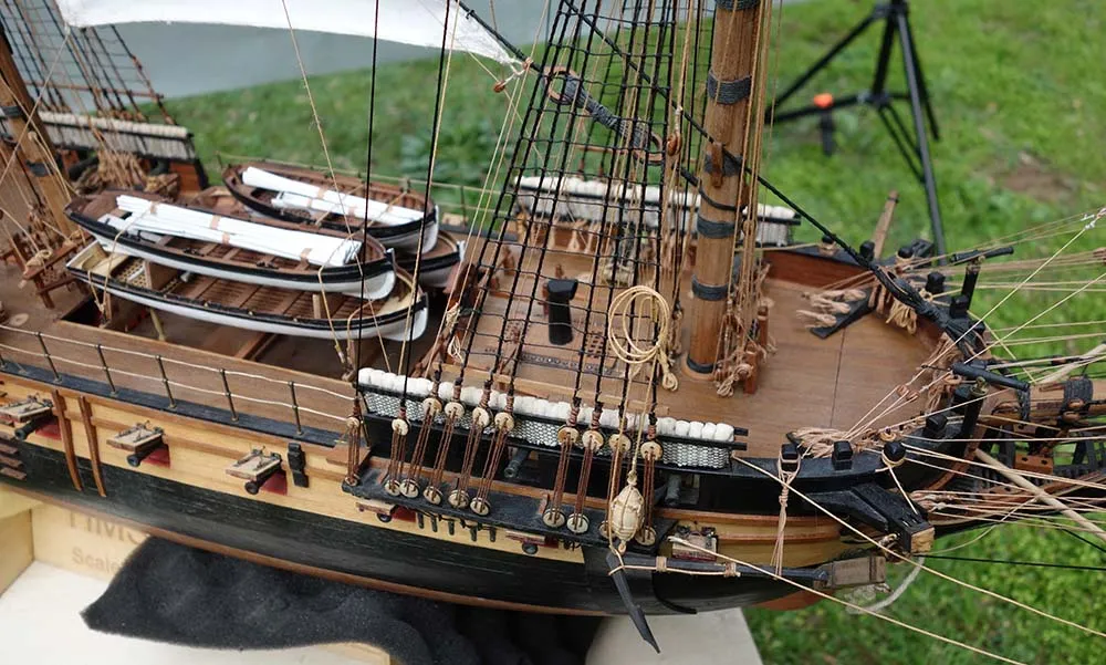 модель корабля для сборки HMS Surprise (полная версия)