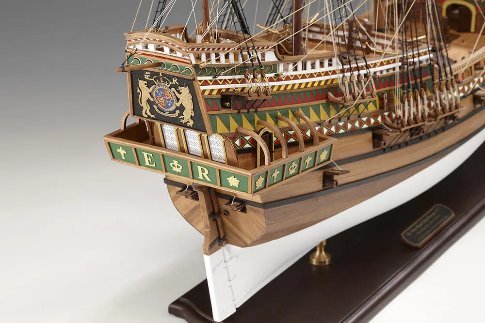 модель корабля Revenge модель корабля Revenge